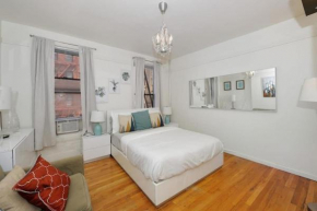 Pleasant 2BR Lennox Hill Apartment